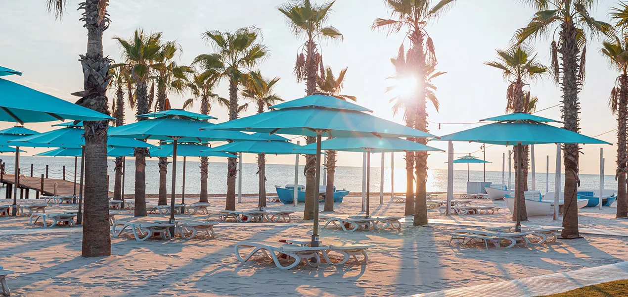 Песчаный пляж Regnum Carya